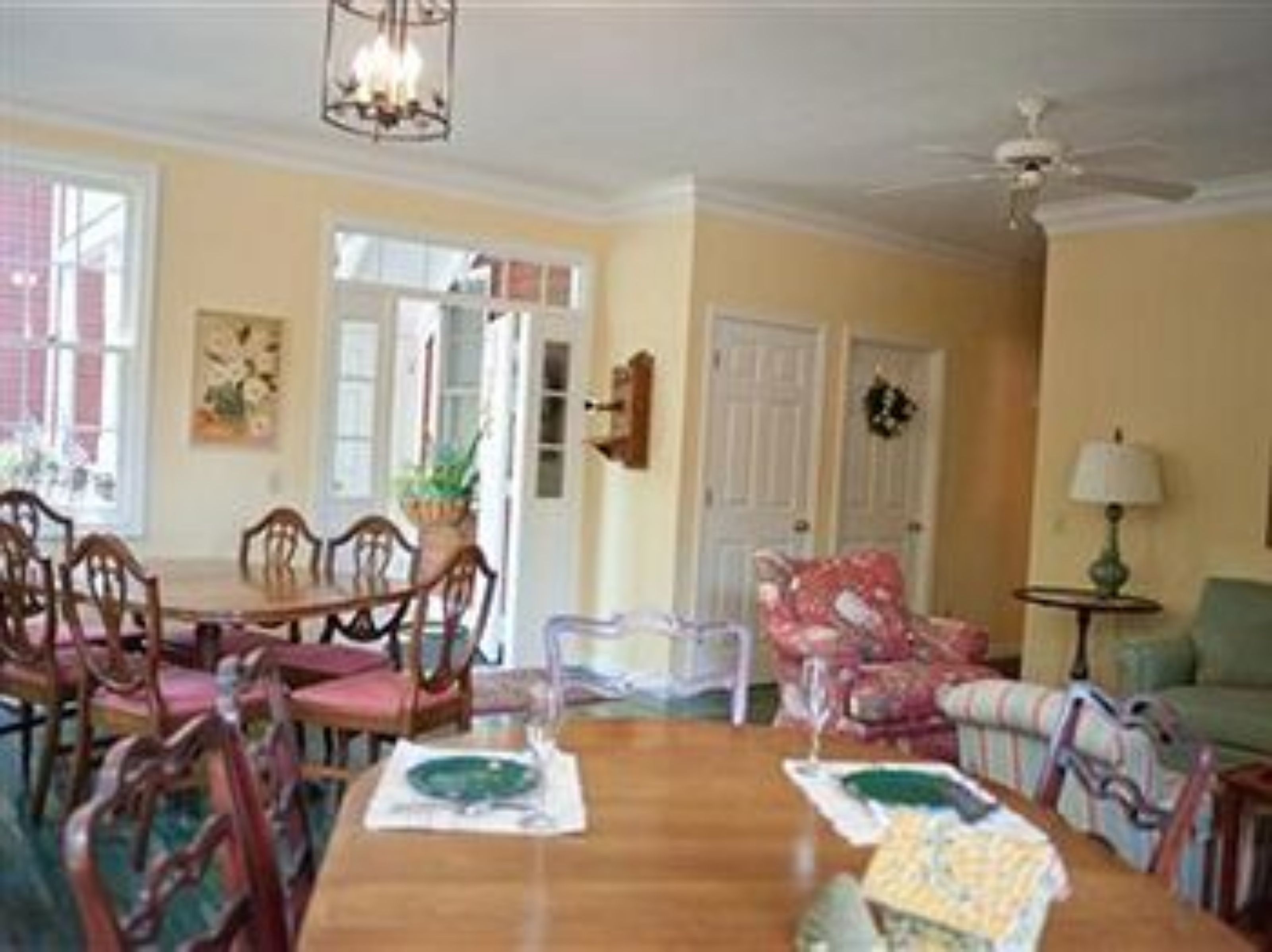The Green Tree Inn