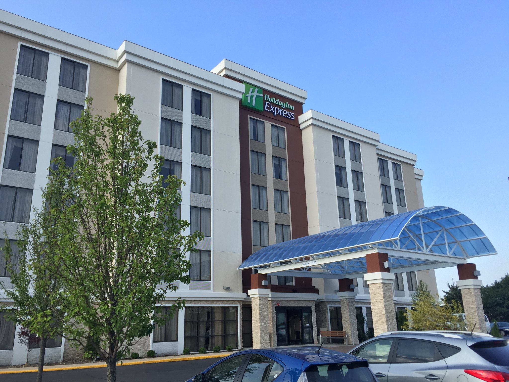 Holiday Inn Express Chicago NW - Arlington Heights