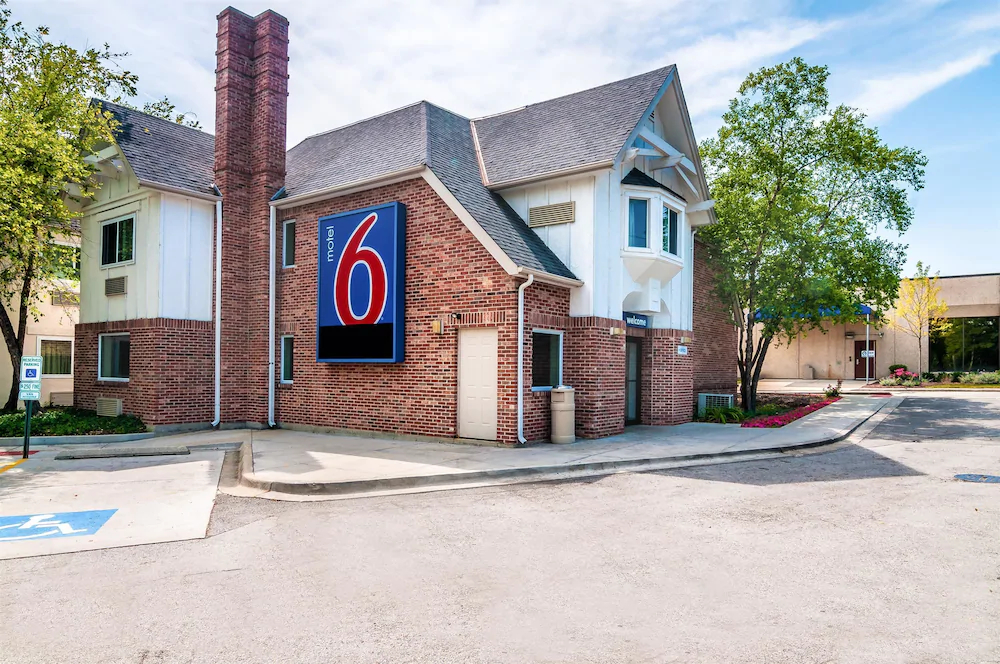 Motel 6 Chicago North Central-Arlington Heights
