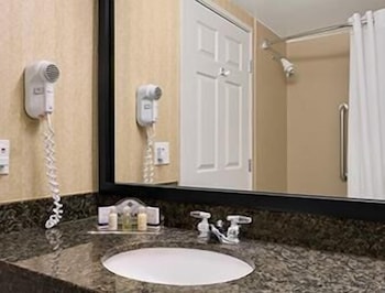 Comfort Inn & Suites Arlington Heights - Schaumburg