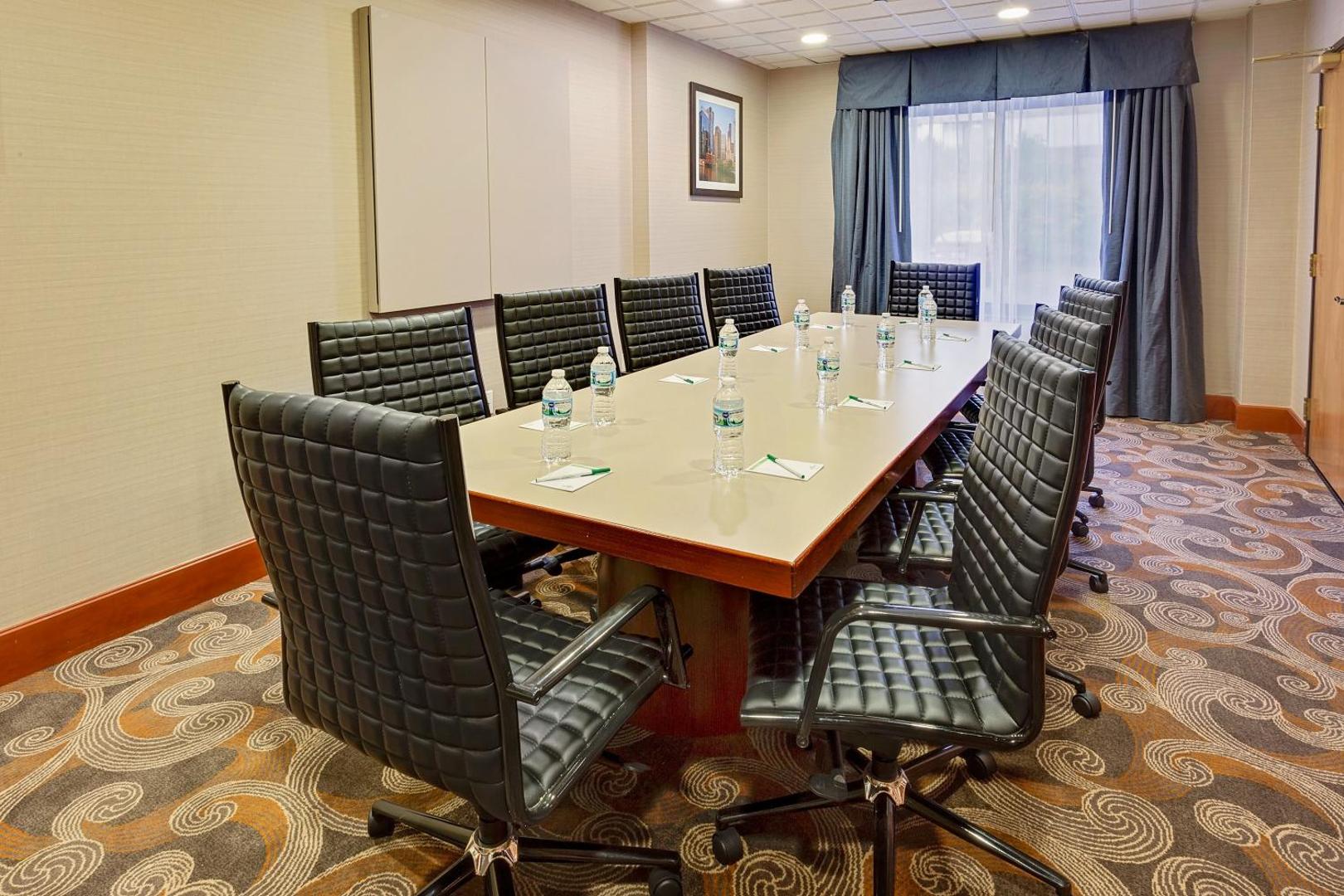 Comfort Inn & Suites Arlington Heights - Schaumburg