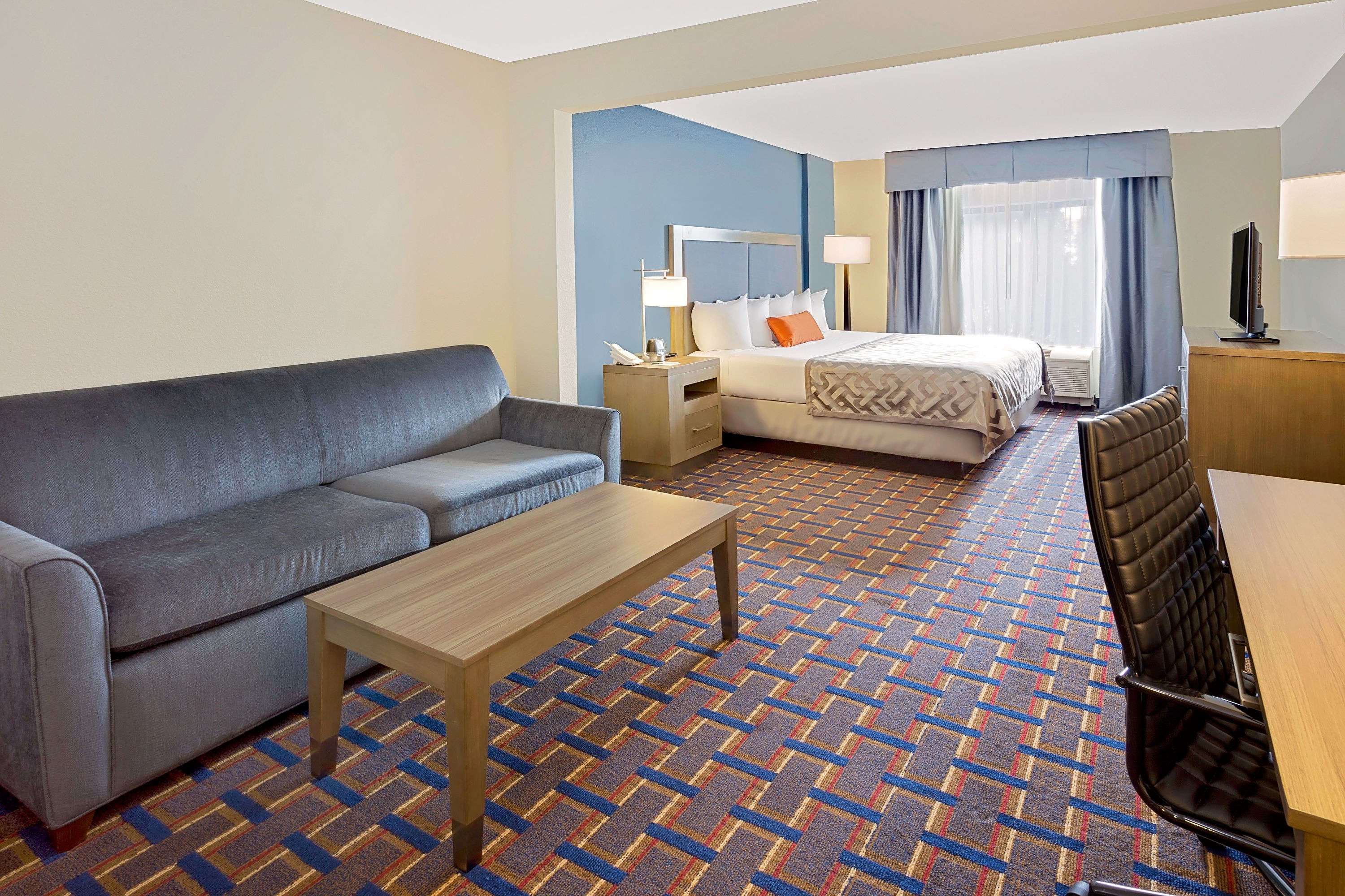 Comfort Inn & Suites Arlington Heights - Schaumburg