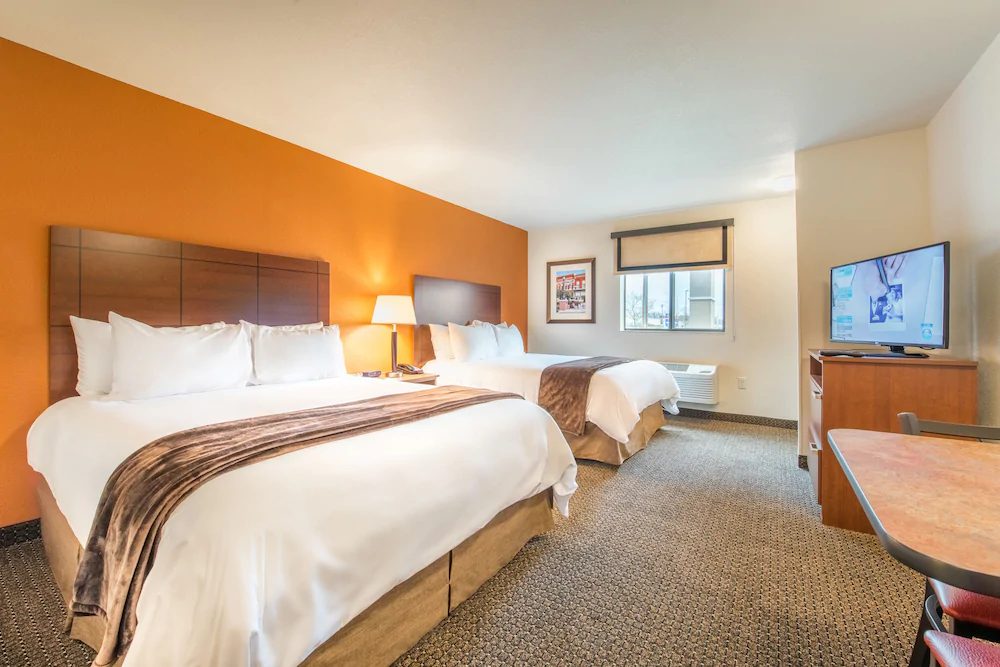 My Place Hotel - Chicago West/North Aurora, IL