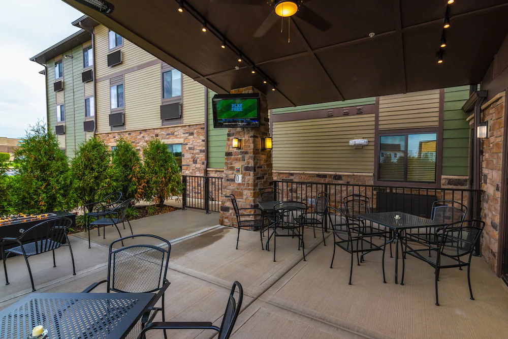 My Place Hotel - Chicago West/North Aurora, IL