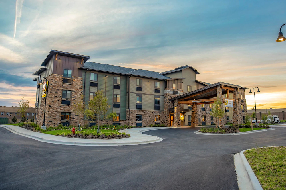 My Place Hotel - Chicago West/North Aurora, IL