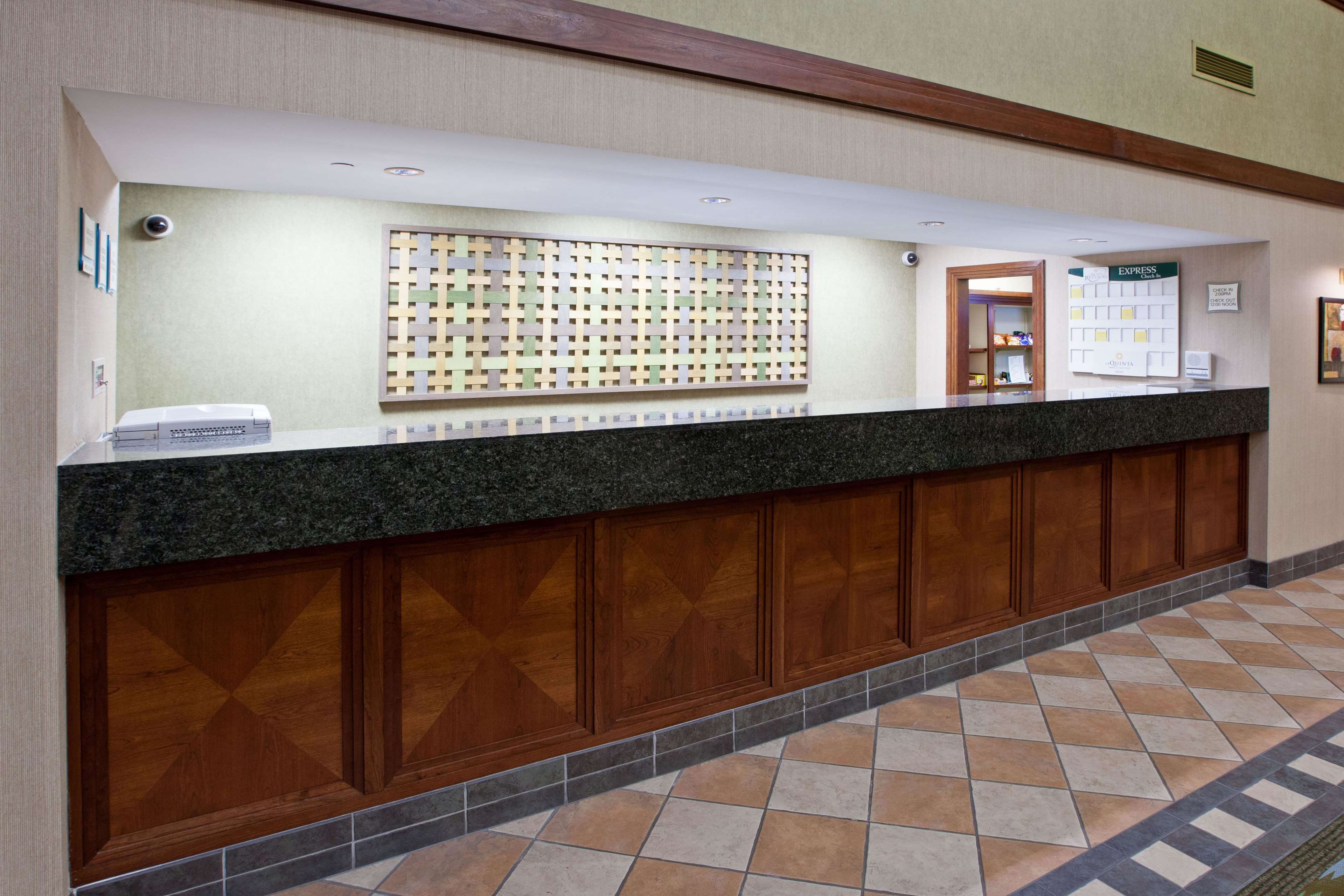 La Quinta Inn & Suites by Wyndham Bannockburn-Deerfield
