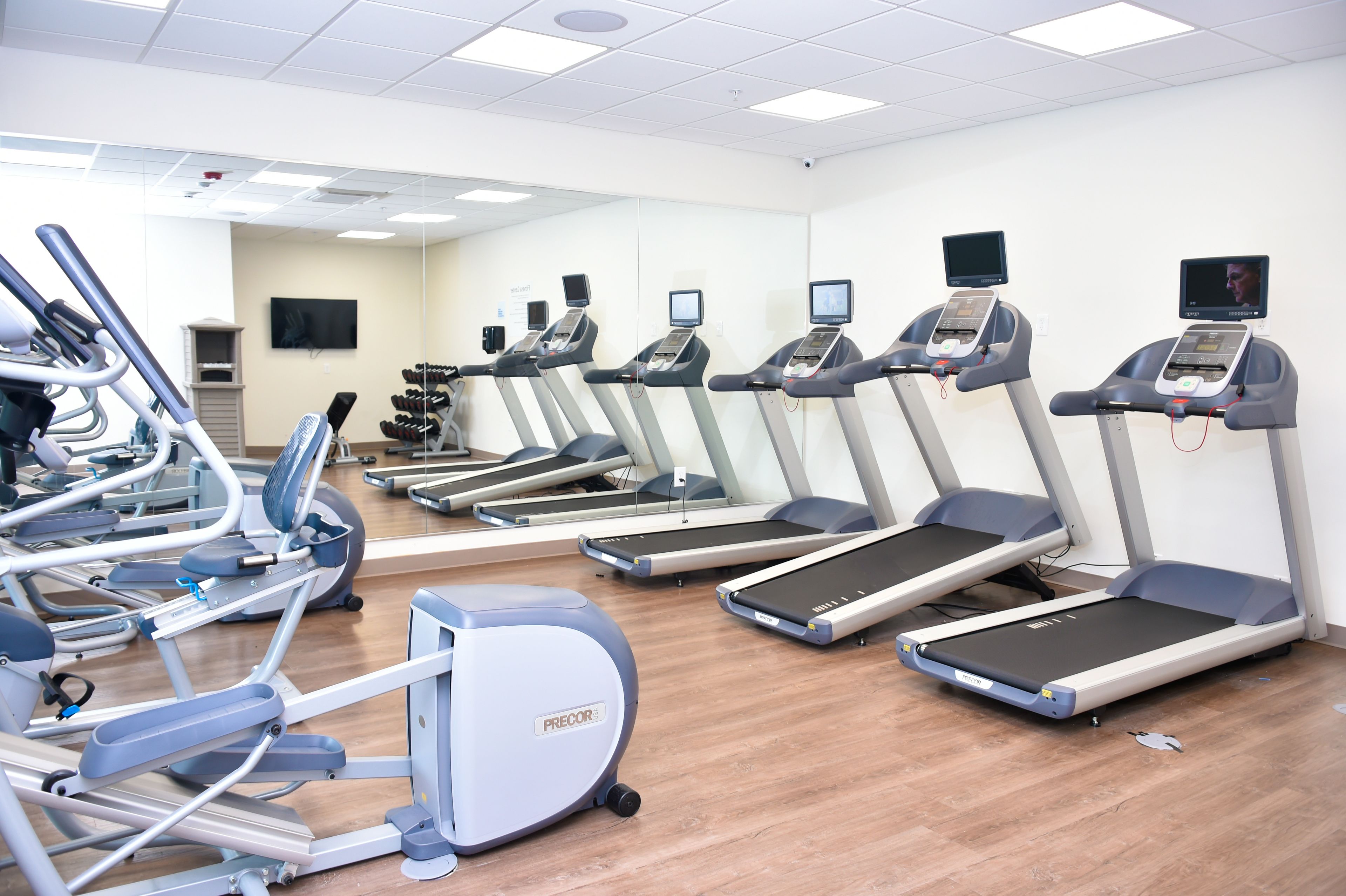 Holiday Inn Express & Suites Bensenville O'Hare