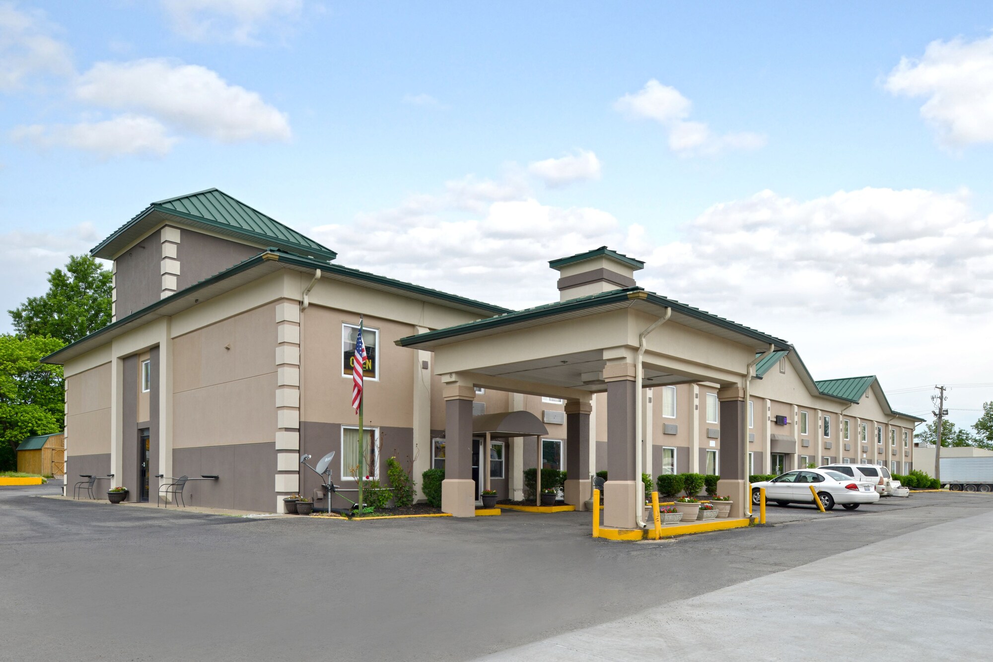 Magnuson Hotel Benton