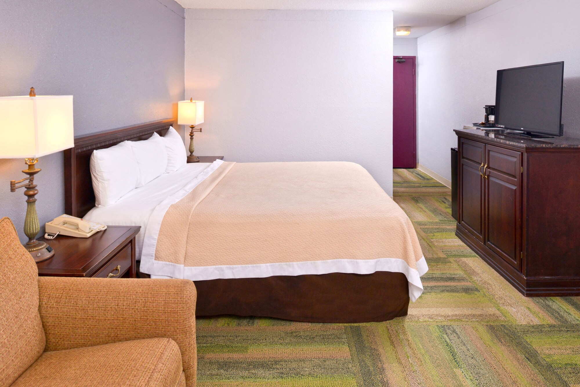 Magnuson Hotel Benton