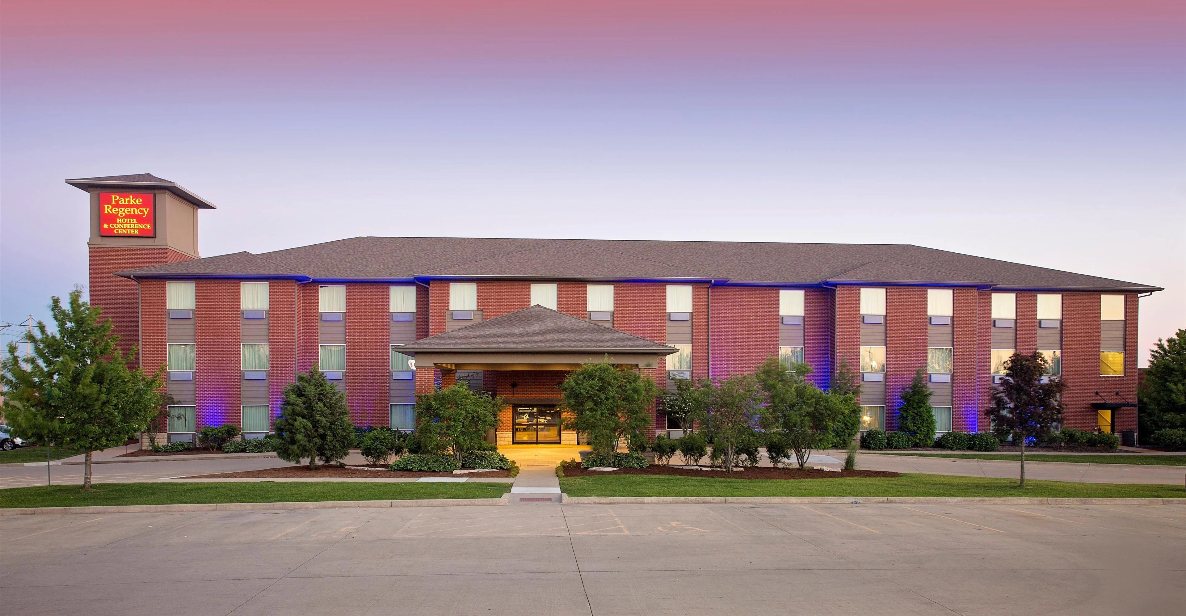 Parke Regency Hotel & Conference Center, BW Premier Collection
