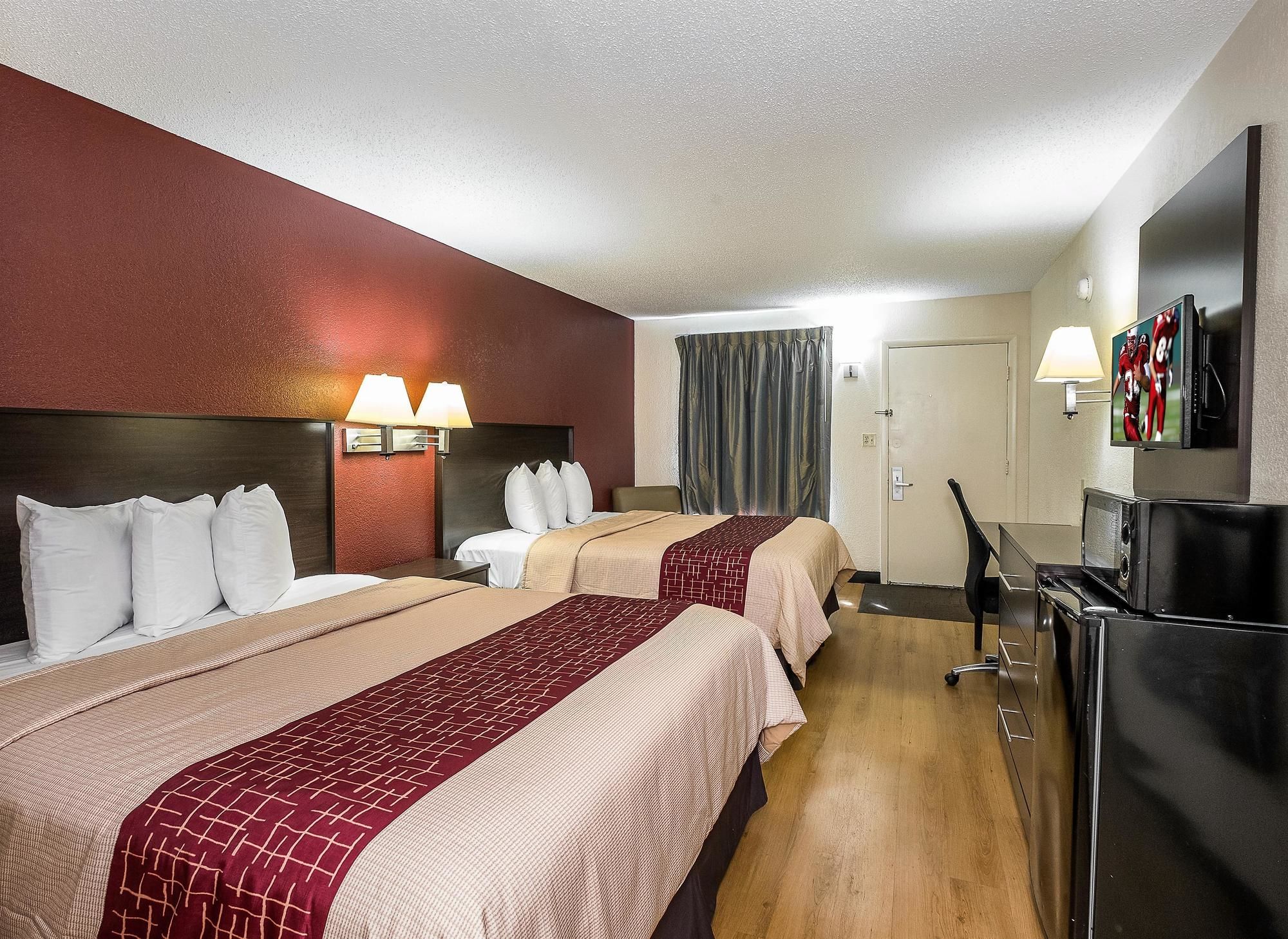 Red Roof Inn Bloomington