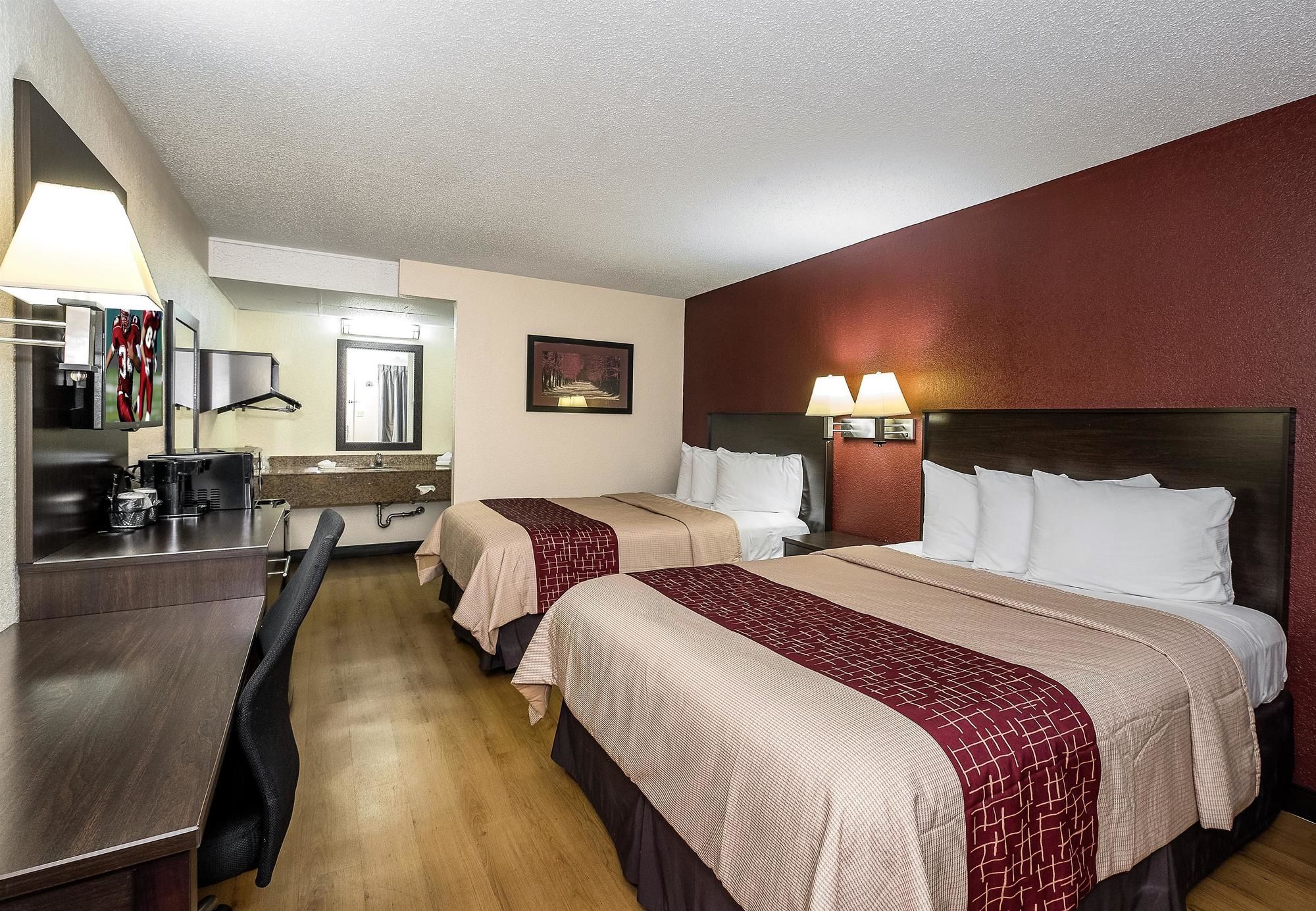 Red Roof Inn Bloomington