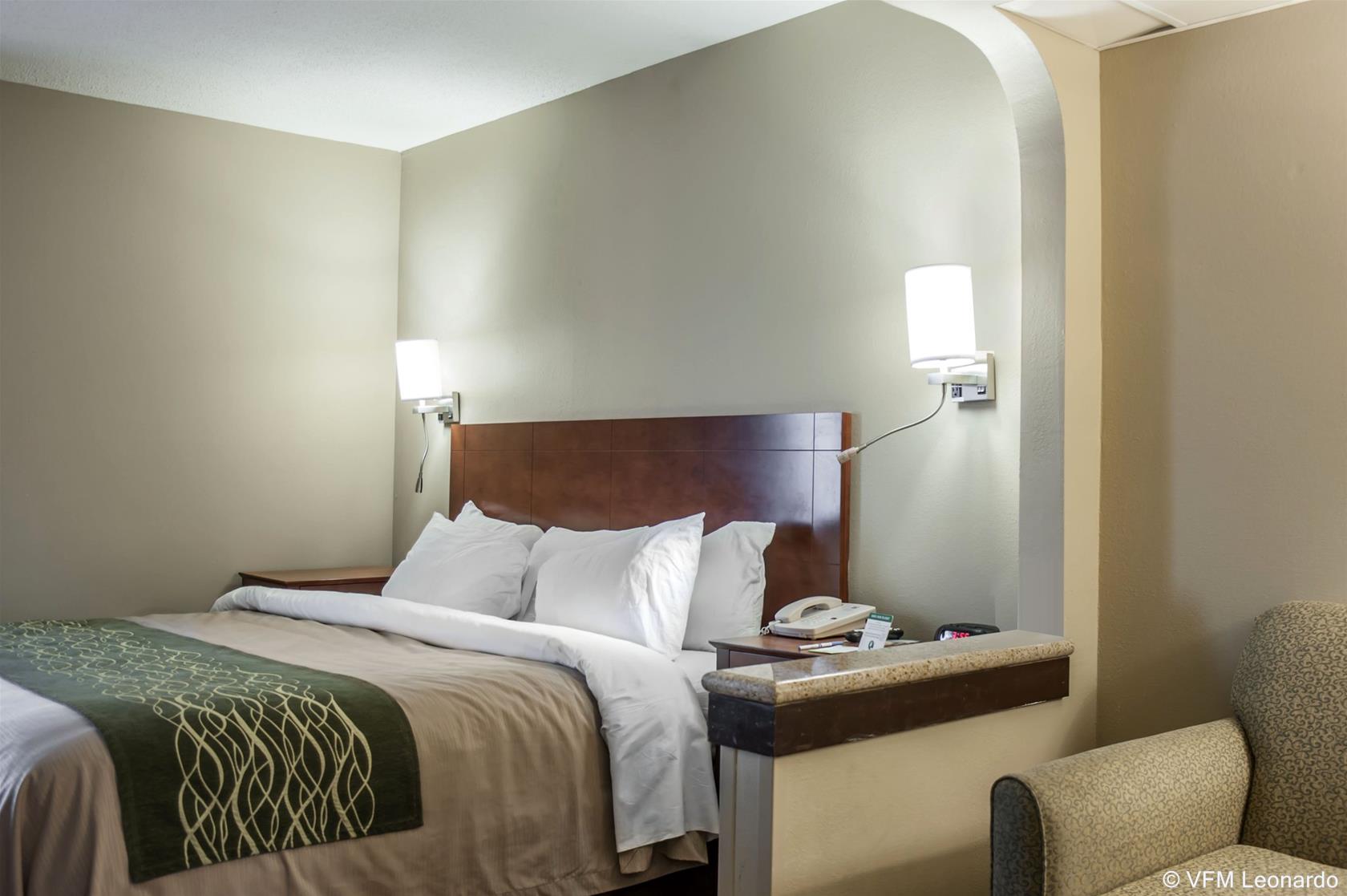 Quality Inn And Suites Near St. Louis And I-255