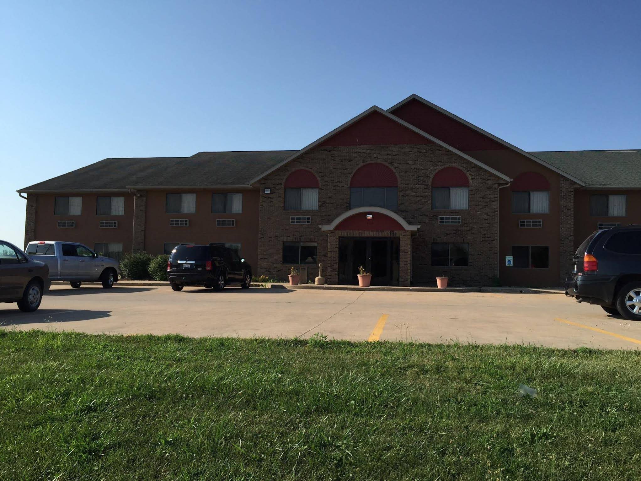 Heritage Grand Inn