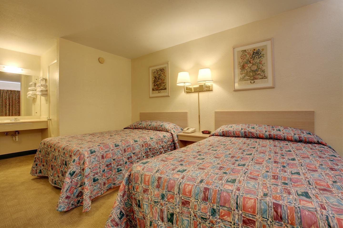 Americas Best Value Inn & Suites