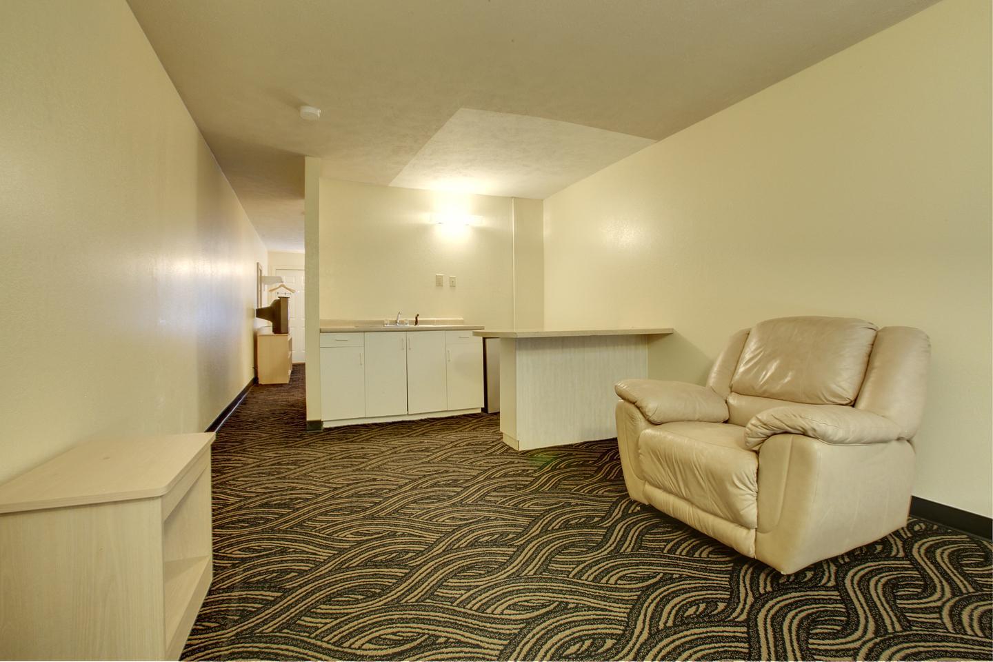Americas Best Value Inn & Suites