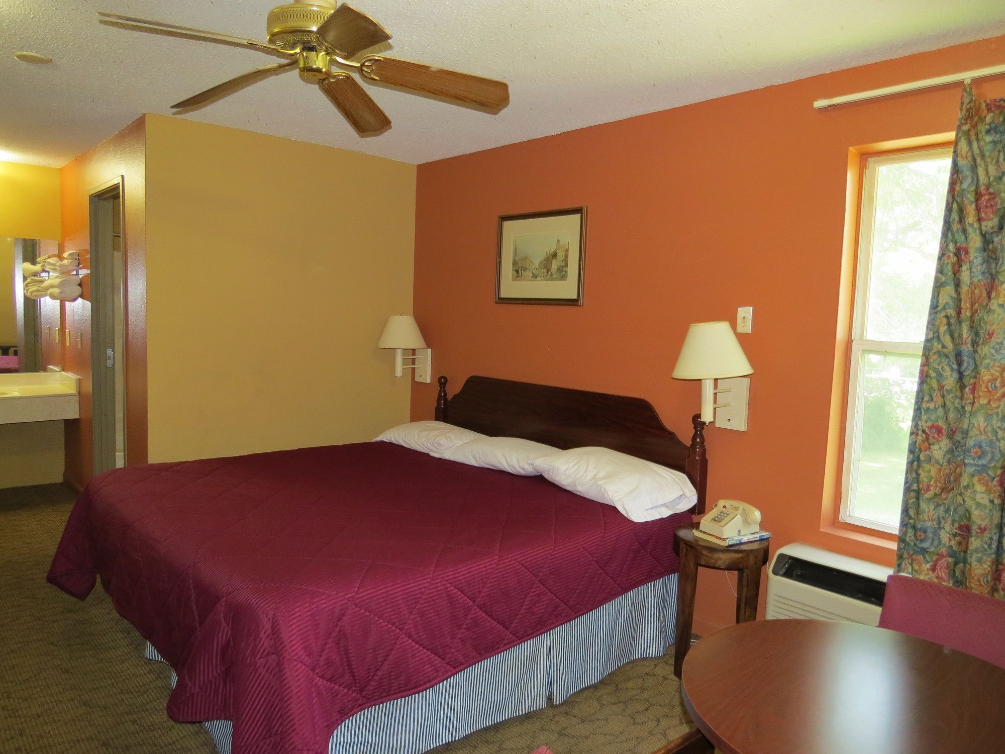 First Western Inn Caseyville