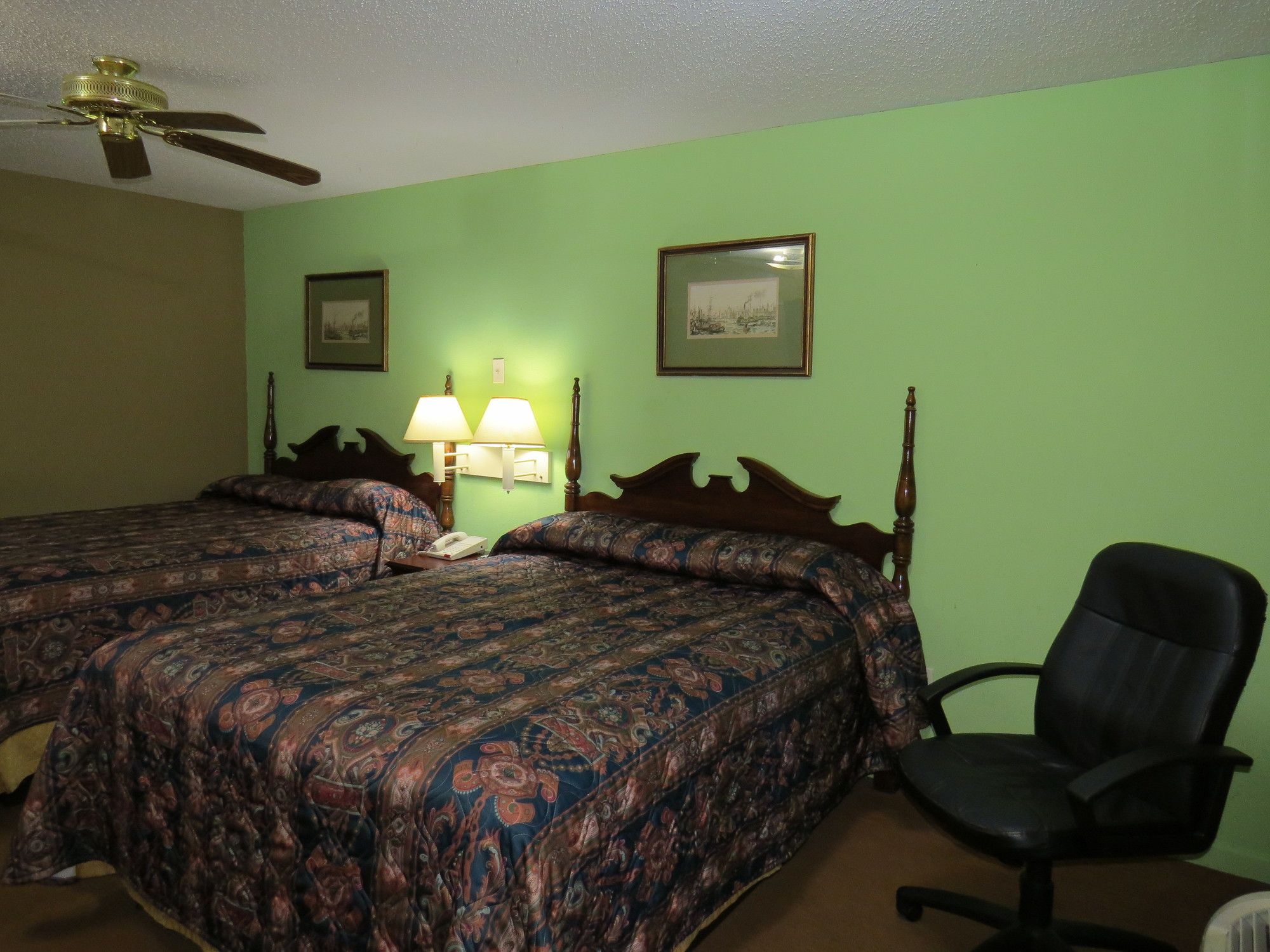 First Western Inn Caseyville