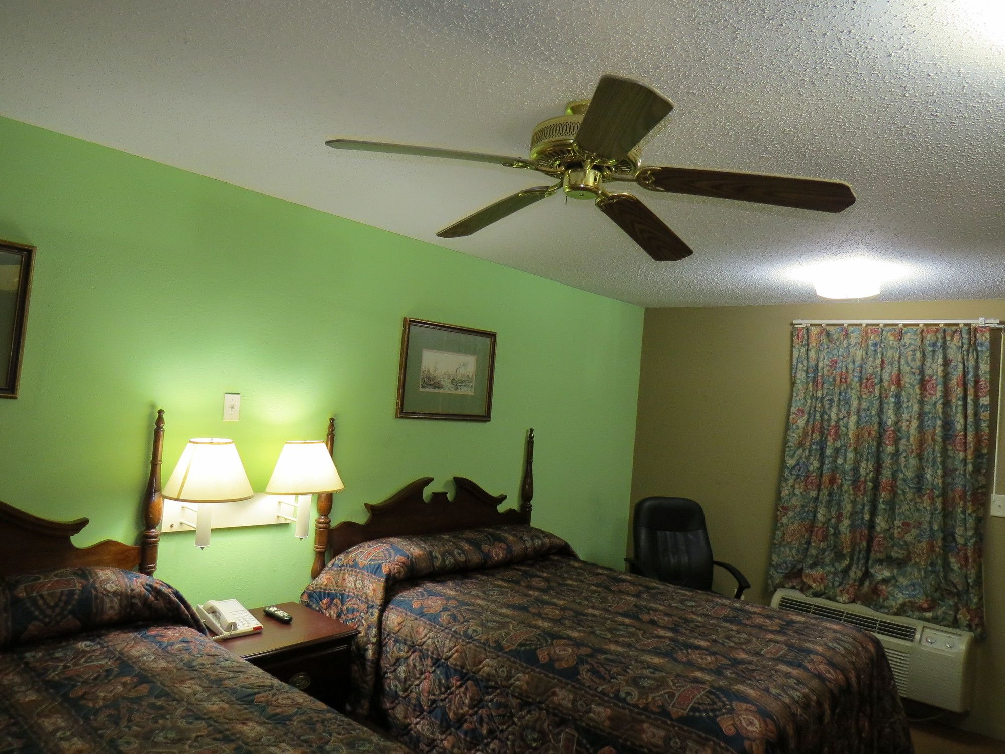 First Western Inn Caseyville