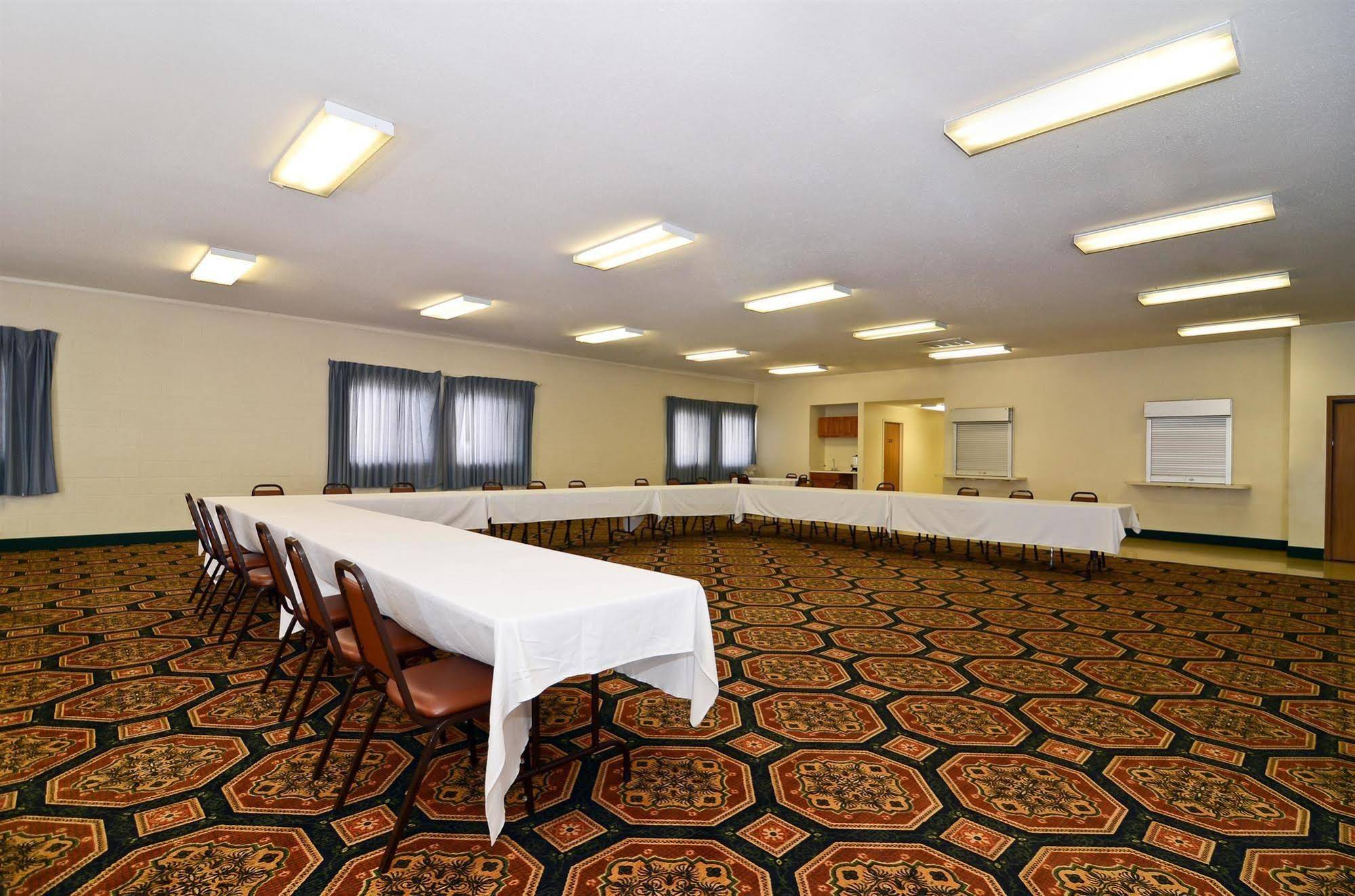 Americas Best Value Inn Centralia