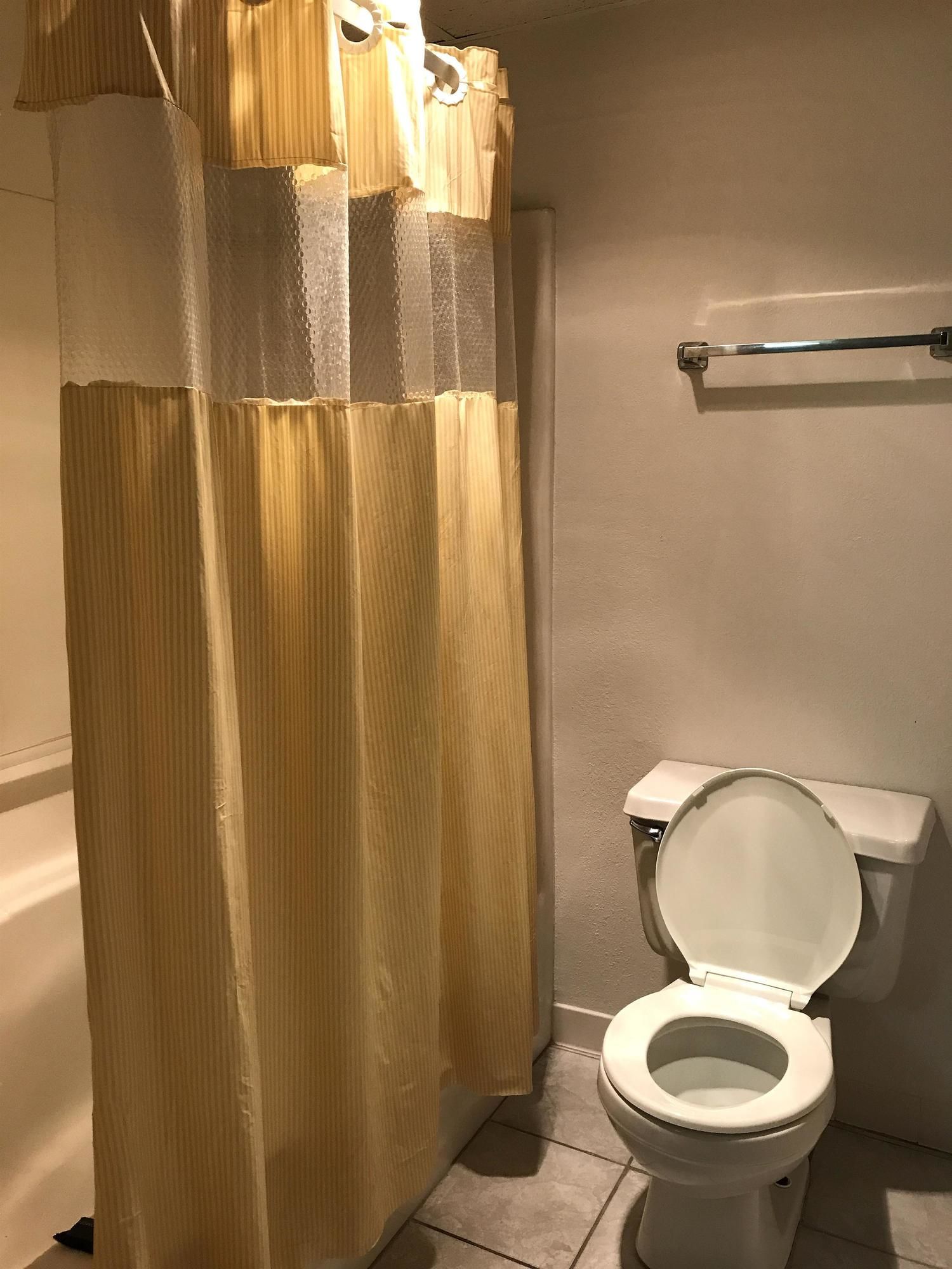 Americas Best Value Inn Champaign