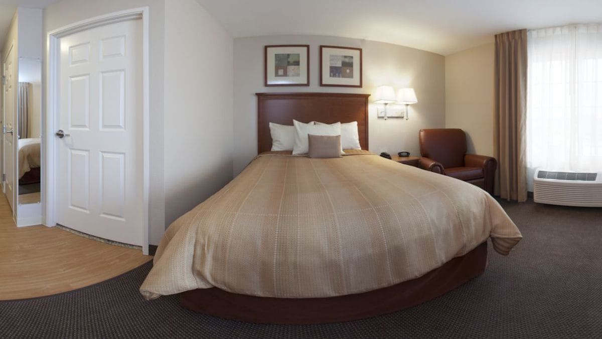Candlewood Suites Champaign-Urbana Univ Area