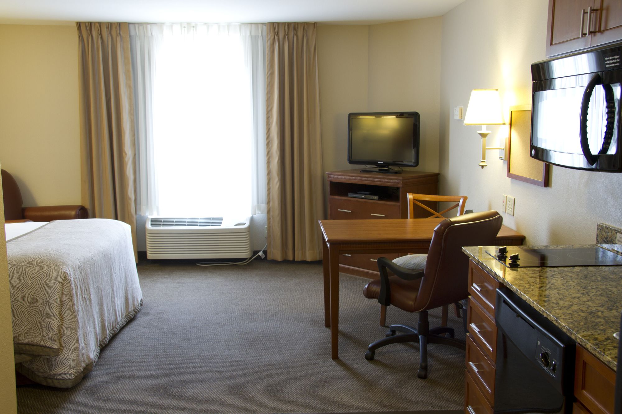 Candlewood Suites Champaign-Urbana Univ Area