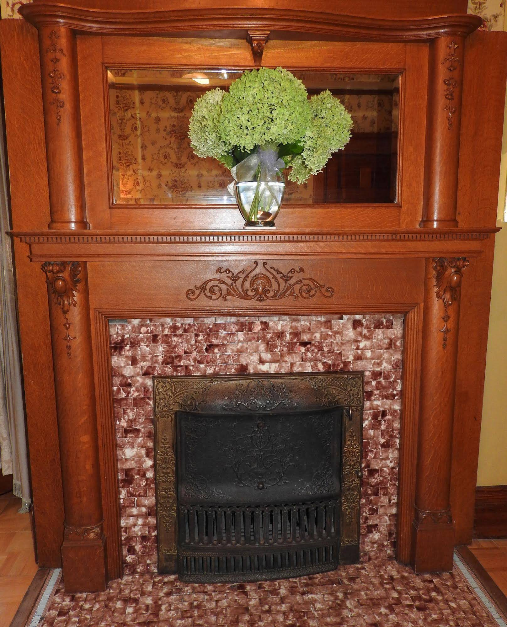 Champaign Garden Inn