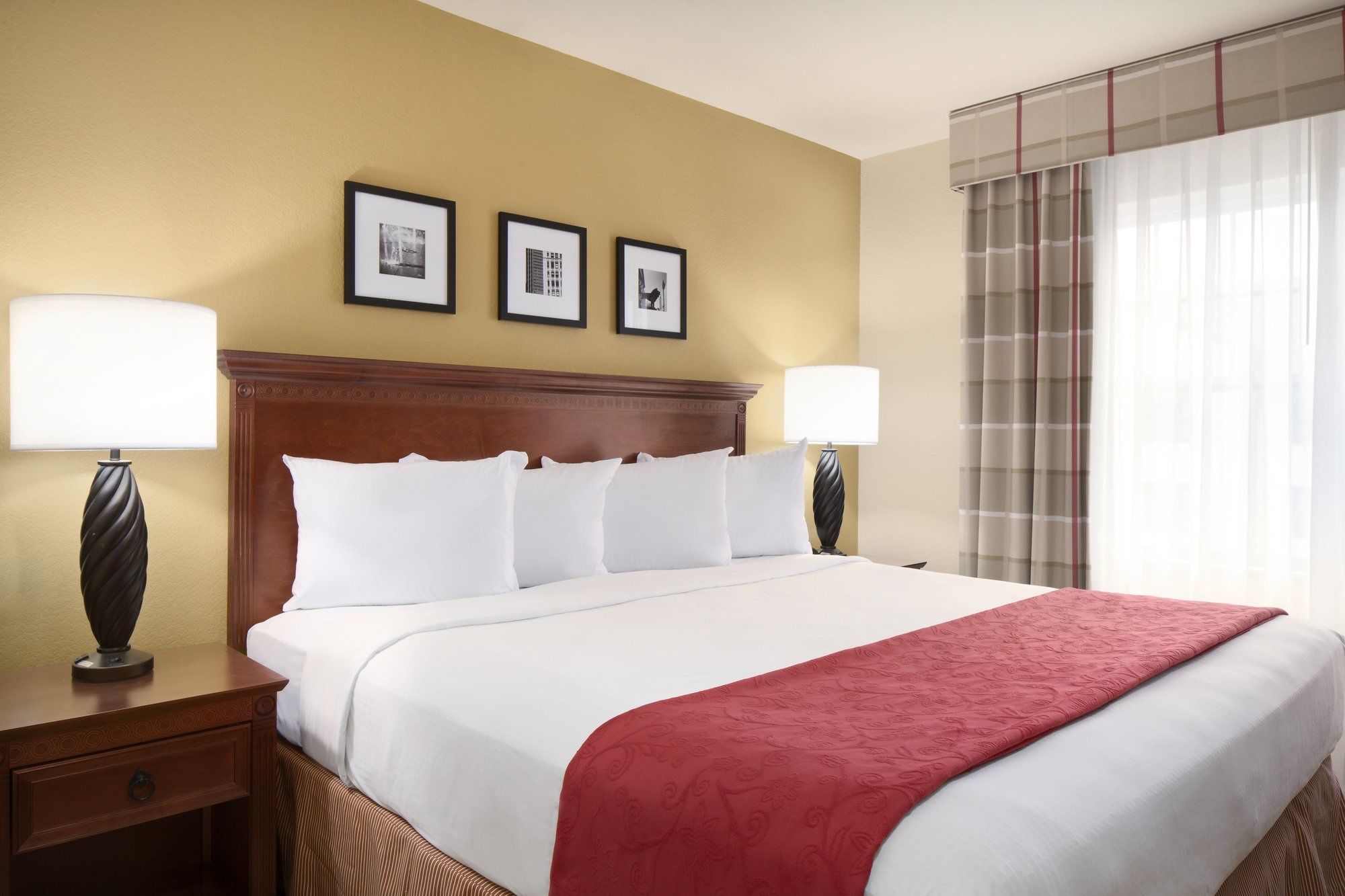 Country Inn & Suites by Radisson, Champaign North, IL