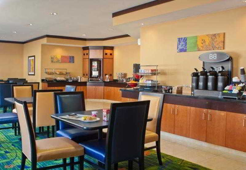 Fairfield Inn Champaign