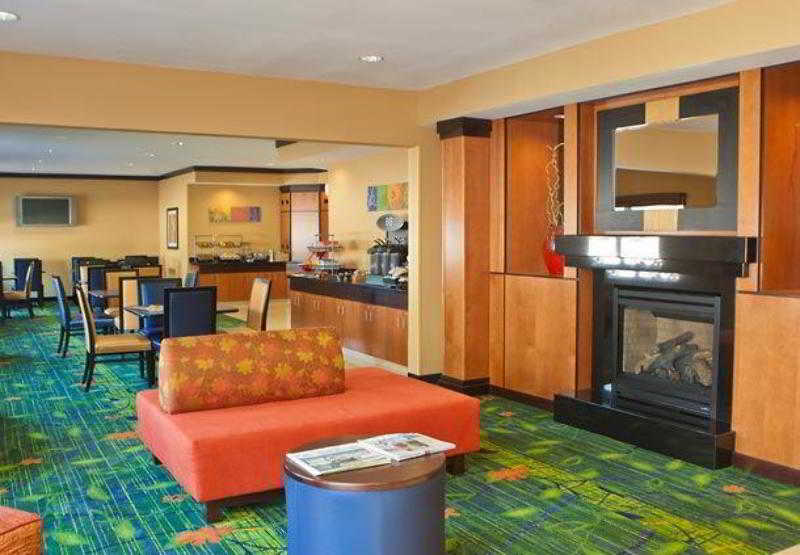 Fairfield Inn Champaign