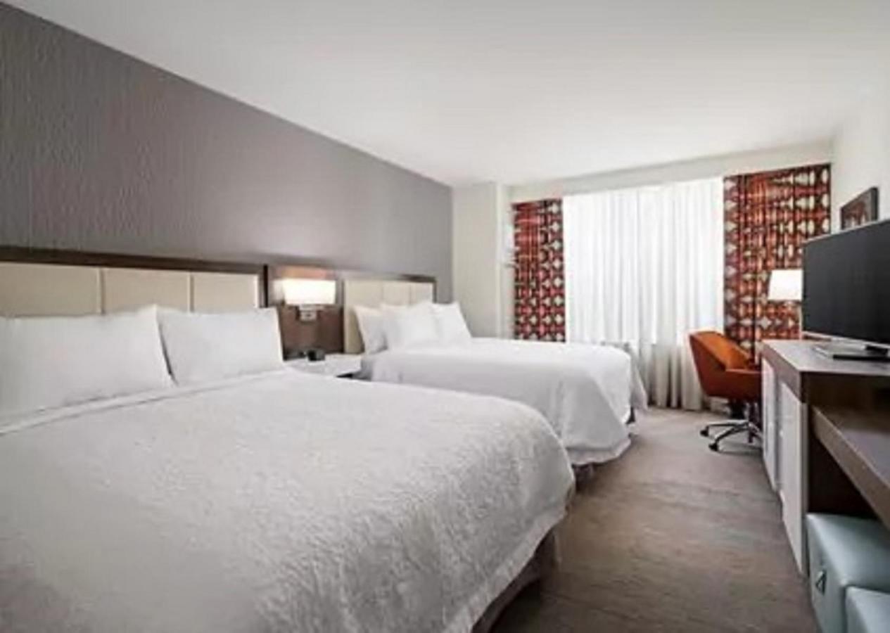 Hampton Inn Champaign Southwest