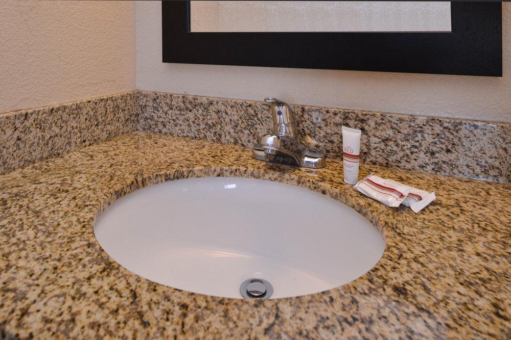 Red Roof Inn Champaign
