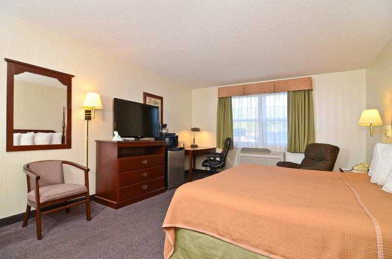 Baymont by Wyndham Chester IL