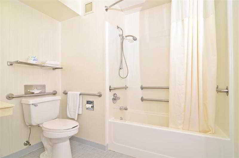 Baymont by Wyndham Chester IL