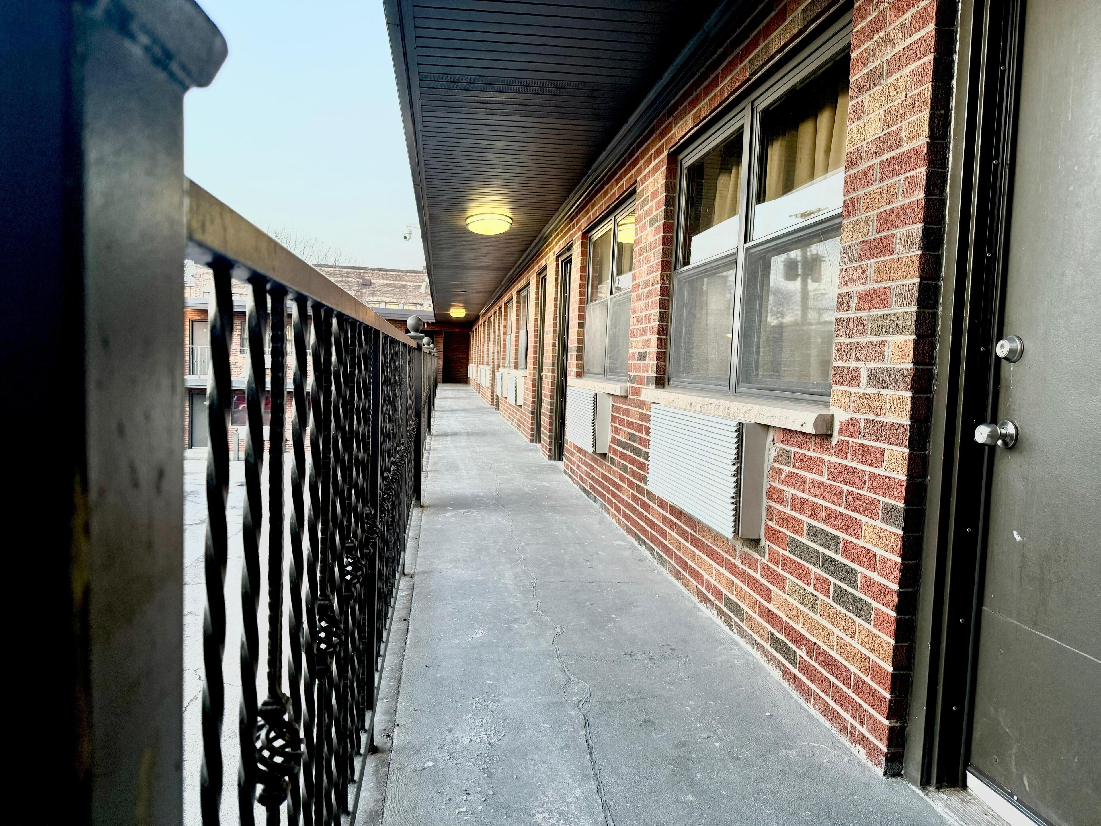 Admiral Motel by OYO Chicago I-94