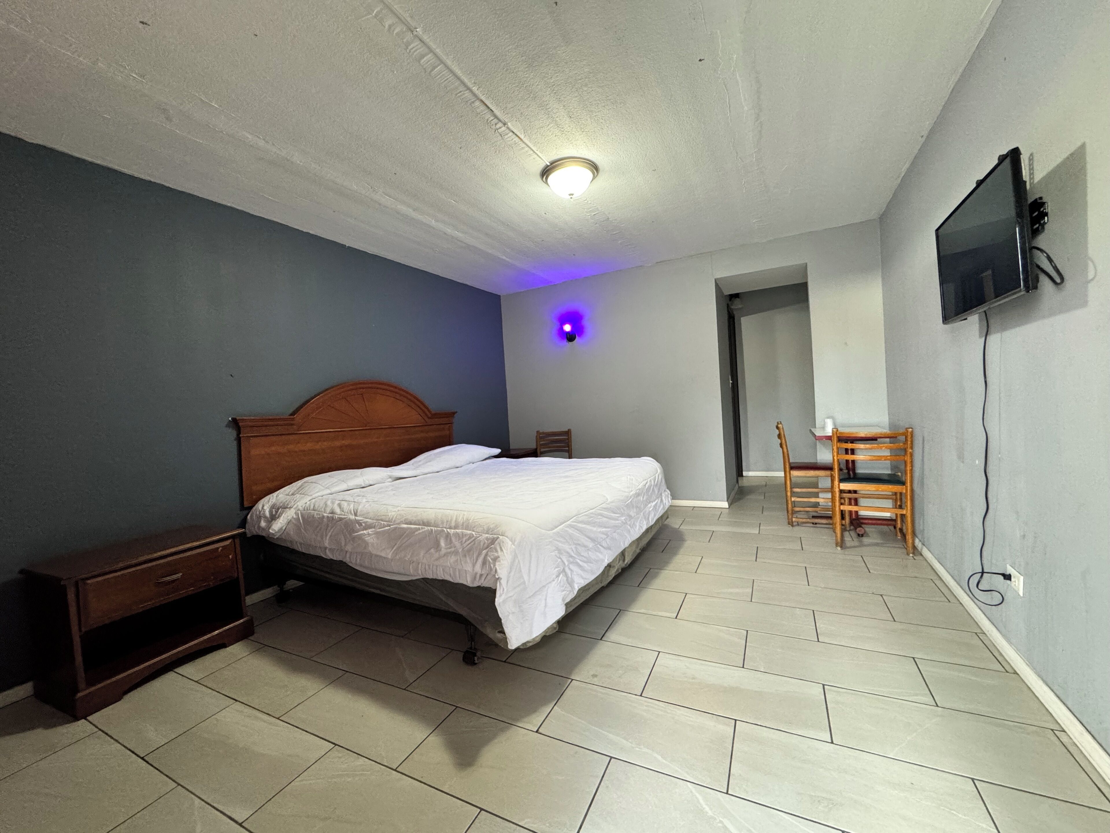Best Motel by OYO Chicago I 90