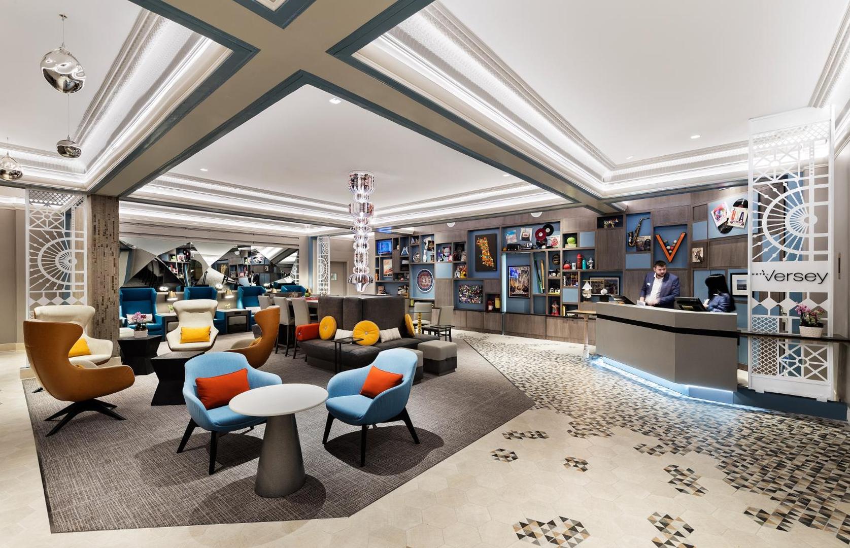 Hotel Versey Chicago Lincoln Park