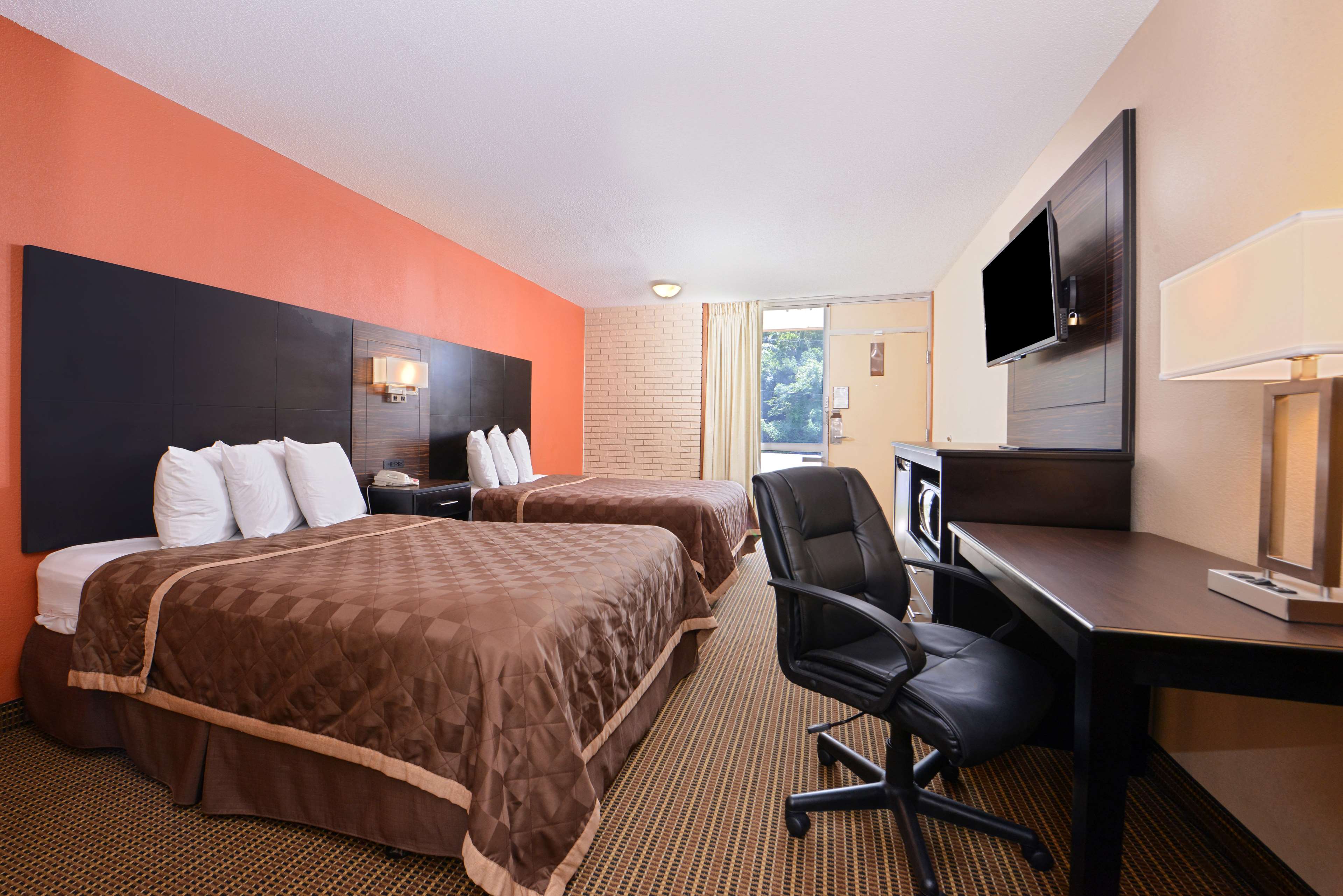 Americas Best Value Inn - Collinsville / St. Louis