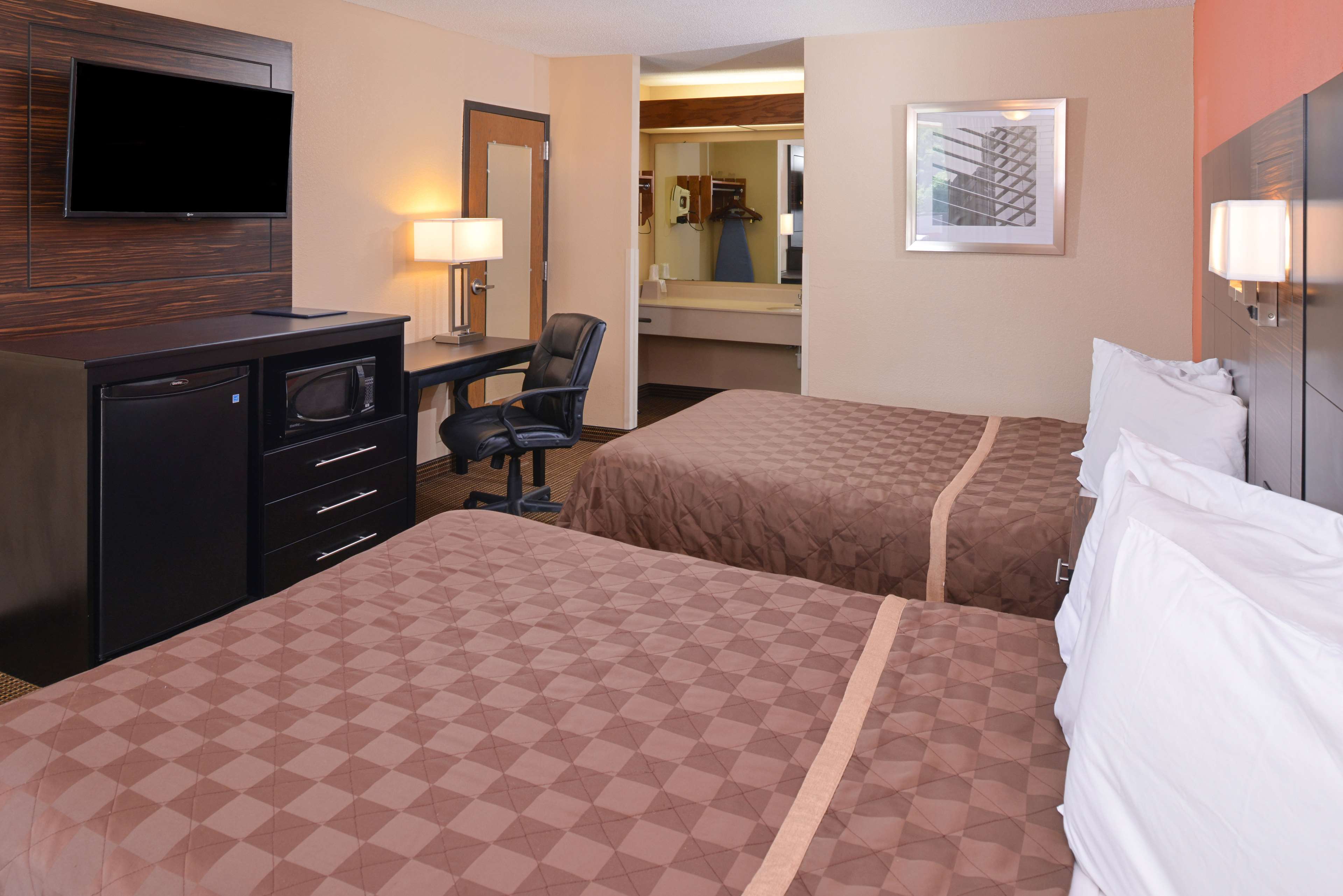 Americas Best Value Inn - Collinsville / St. Louis