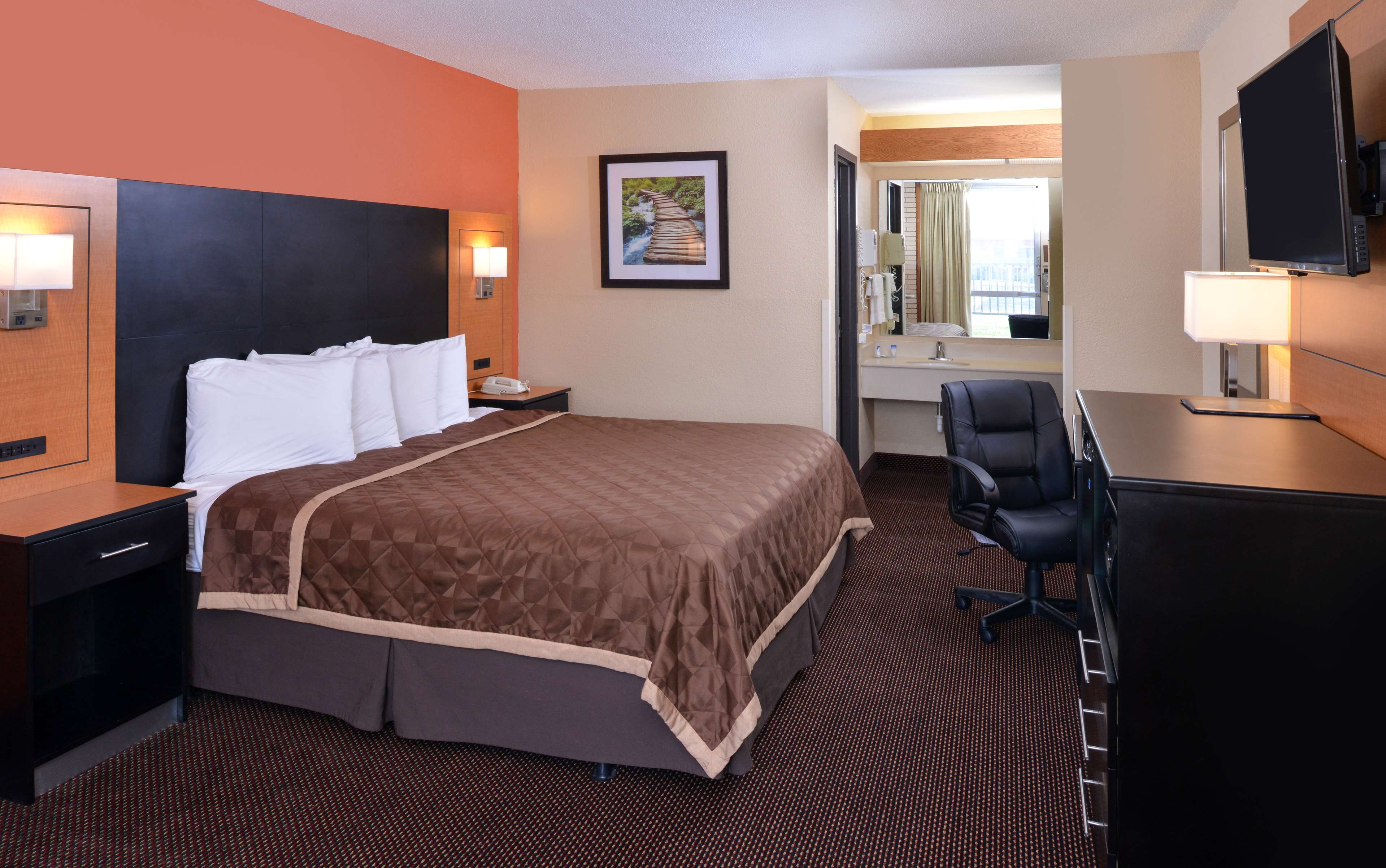 Americas Best Value Inn - Collinsville / St. Louis