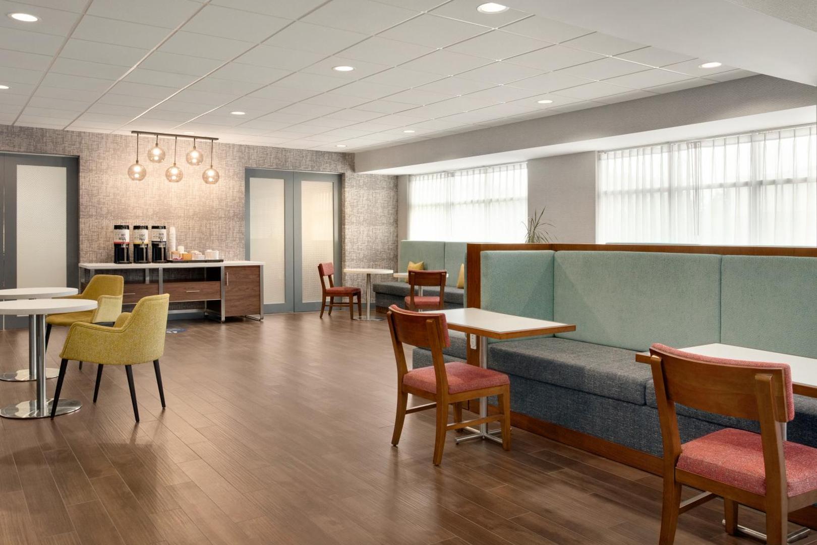 Hampton Inn St. Louis-Columbia