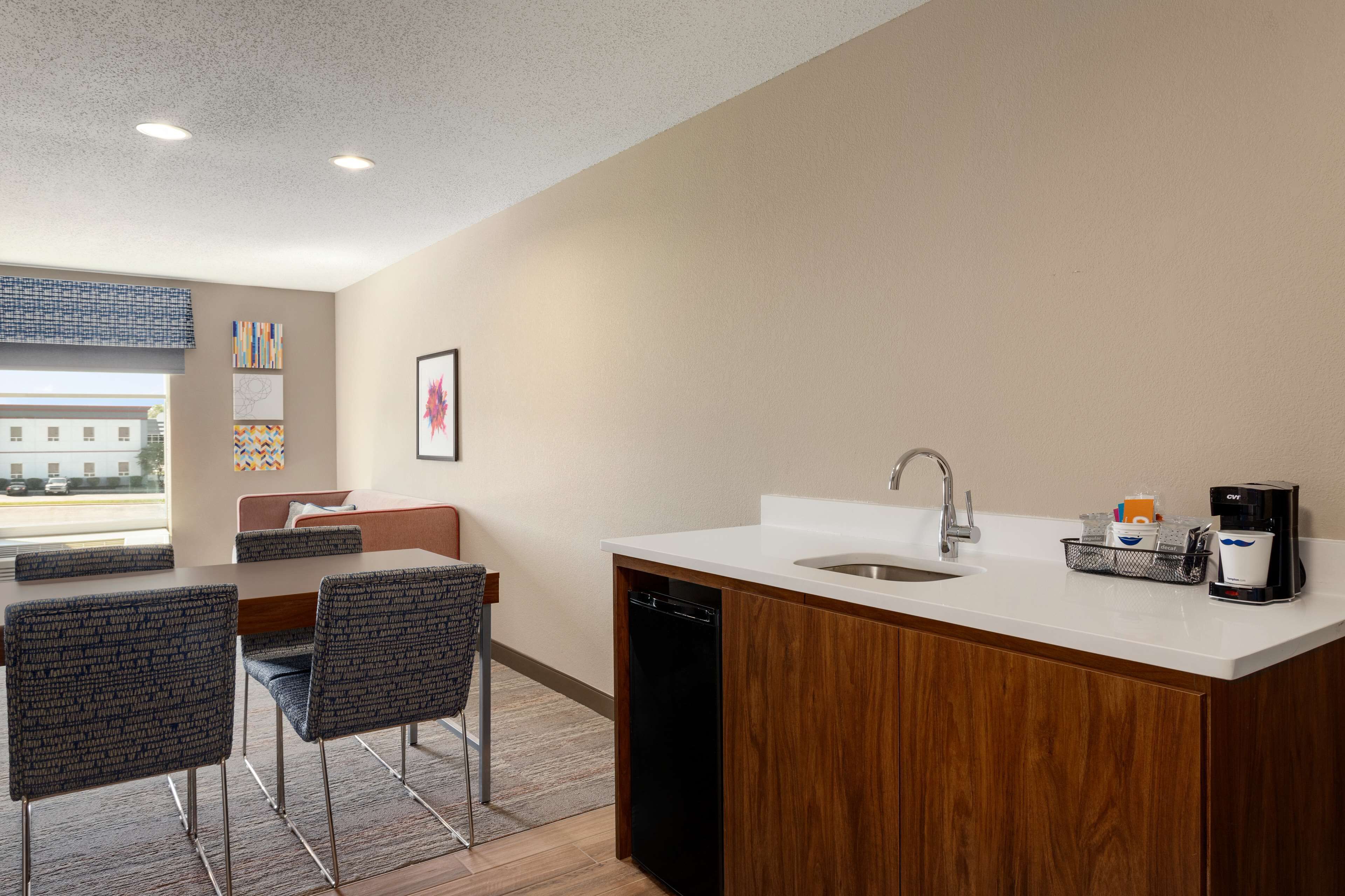 Hampton Inn St. Louis-Columbia