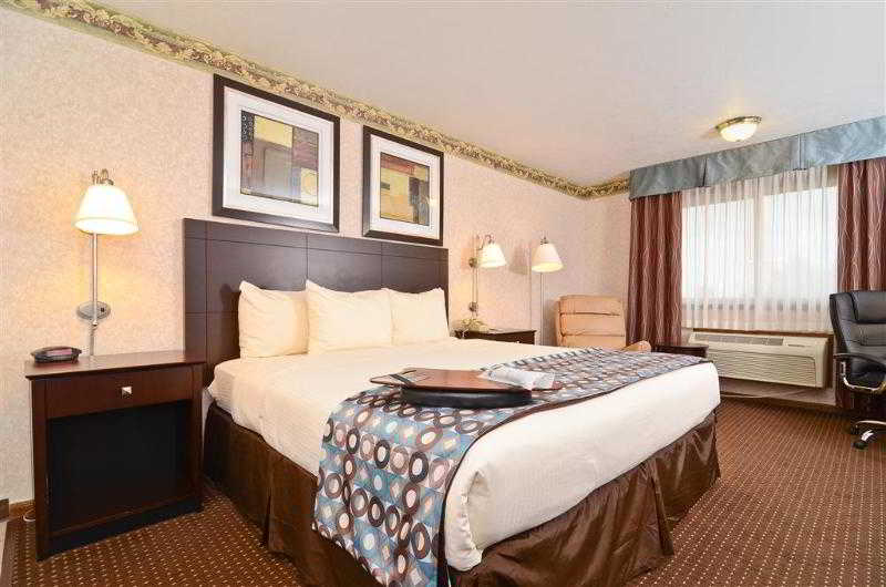 Baymont by Wyndham Danville IL