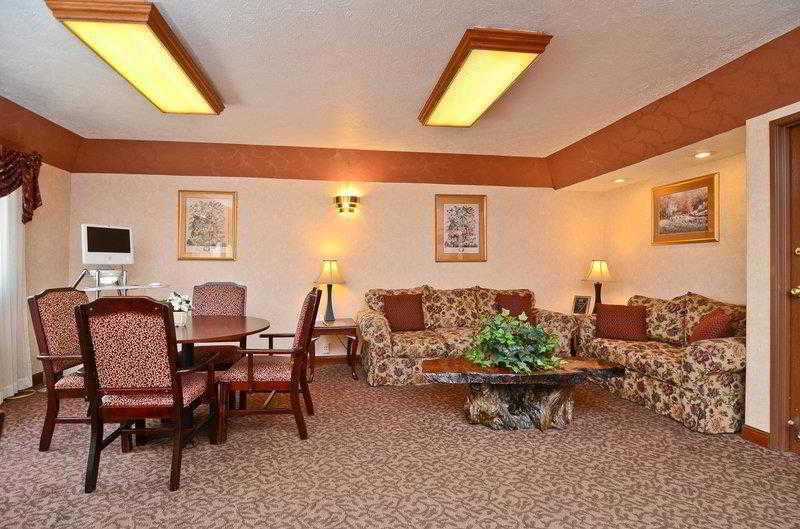 Baymont by Wyndham Danville IL