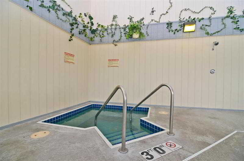 Baymont by Wyndham Danville IL