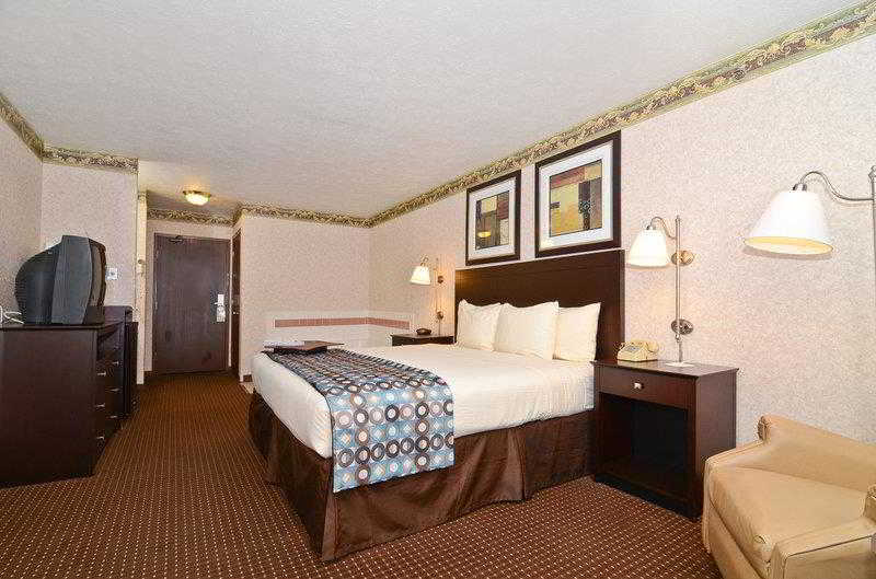 Baymont by Wyndham Danville IL