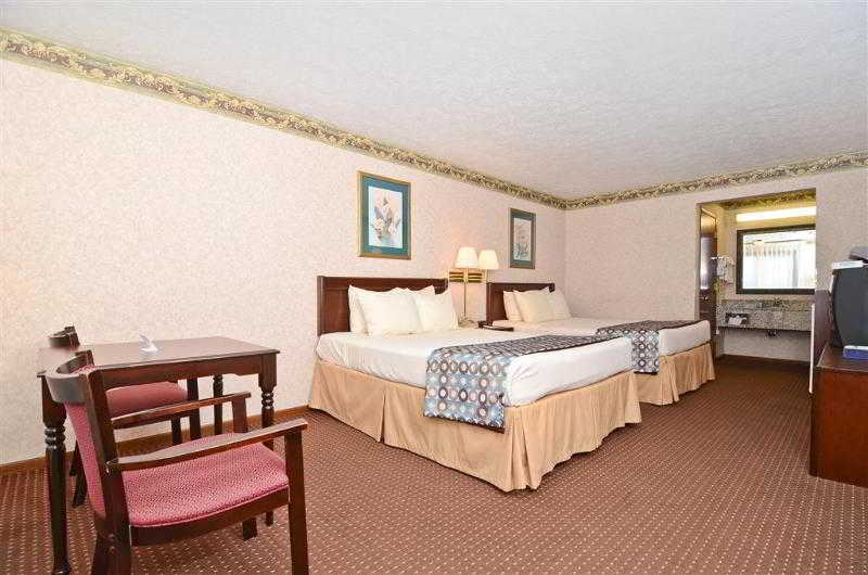 Baymont by Wyndham Danville IL