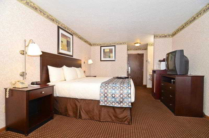 Baymont by Wyndham Danville IL