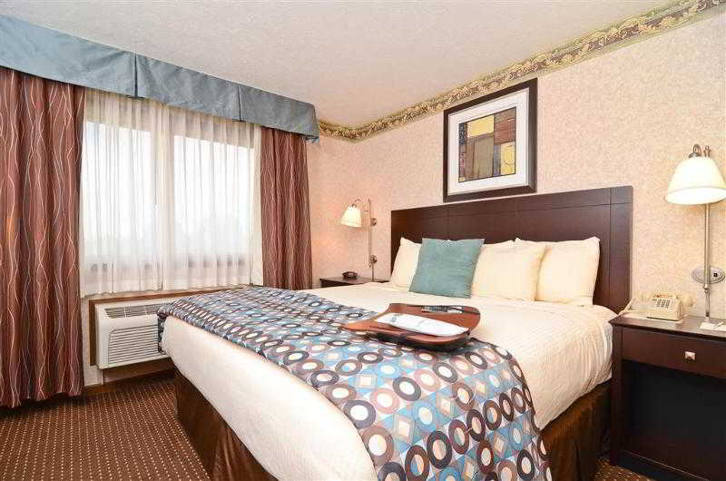 Baymont by Wyndham Danville IL